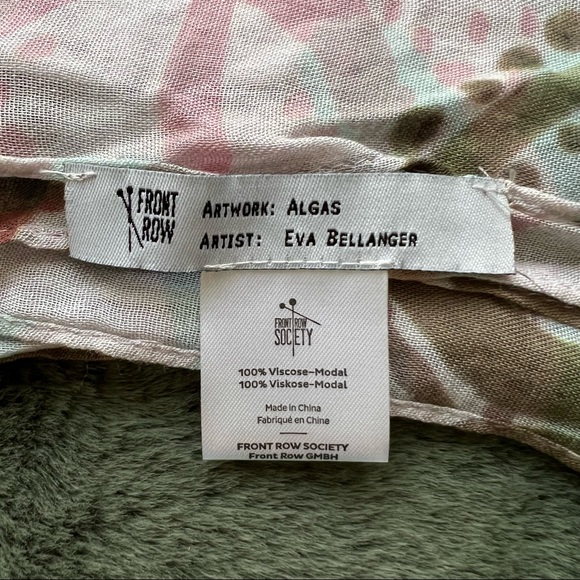 Front Row scarf - Picture 5 of 5